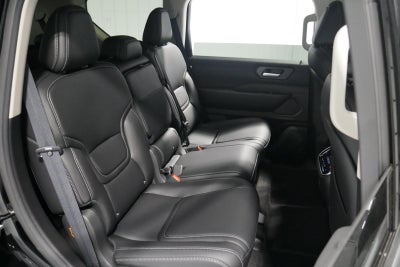 2026 Nissan Armada SV