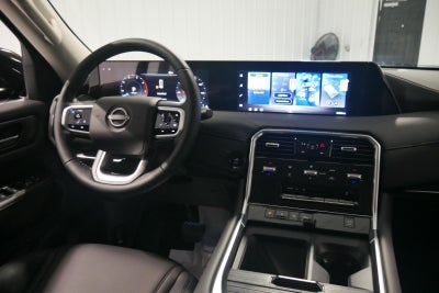 2026 Nissan Armada SV