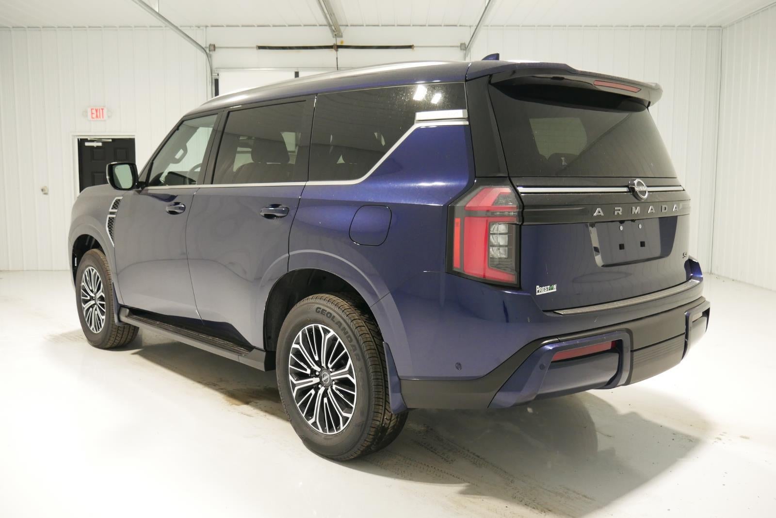 2025 Nissan Armada SL