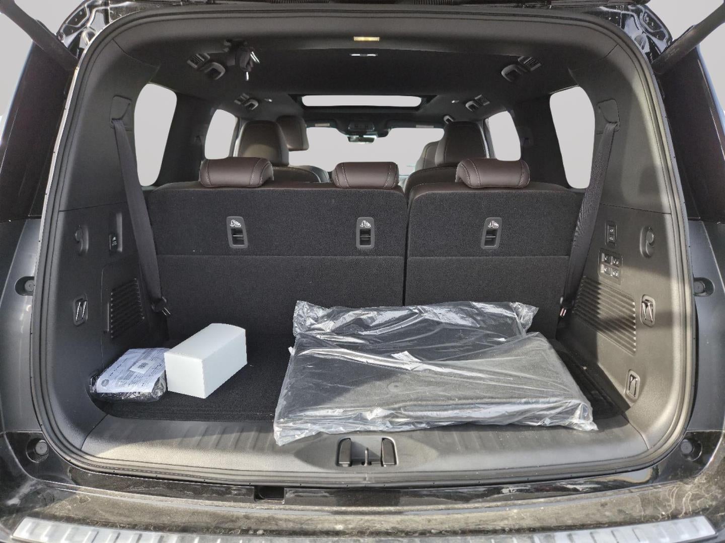 2025 Nissan Armada Platinum Reserve