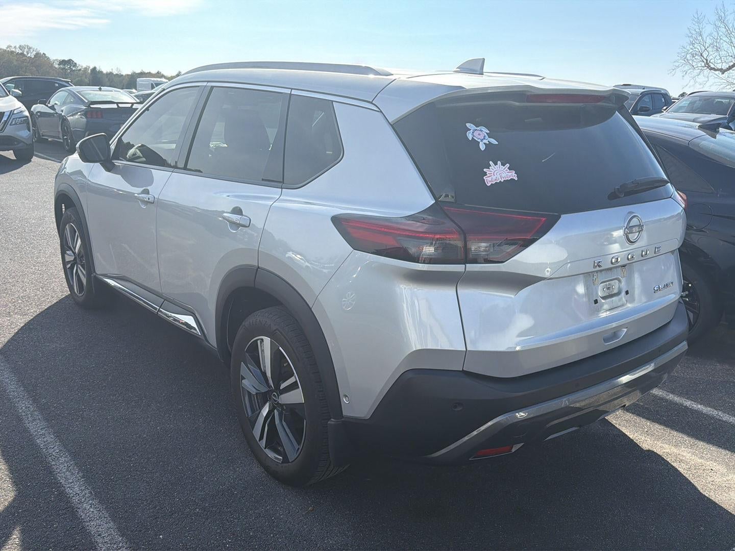 2022 Nissan Rogue SL