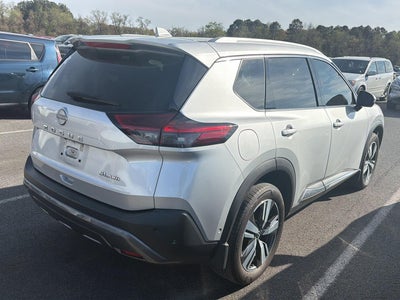 2022 Nissan Rogue SL