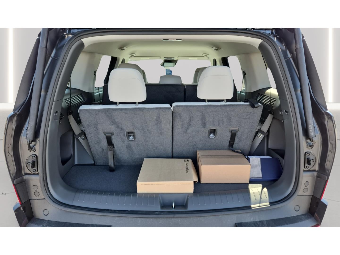 2026 Hyundai Santa Fe SE