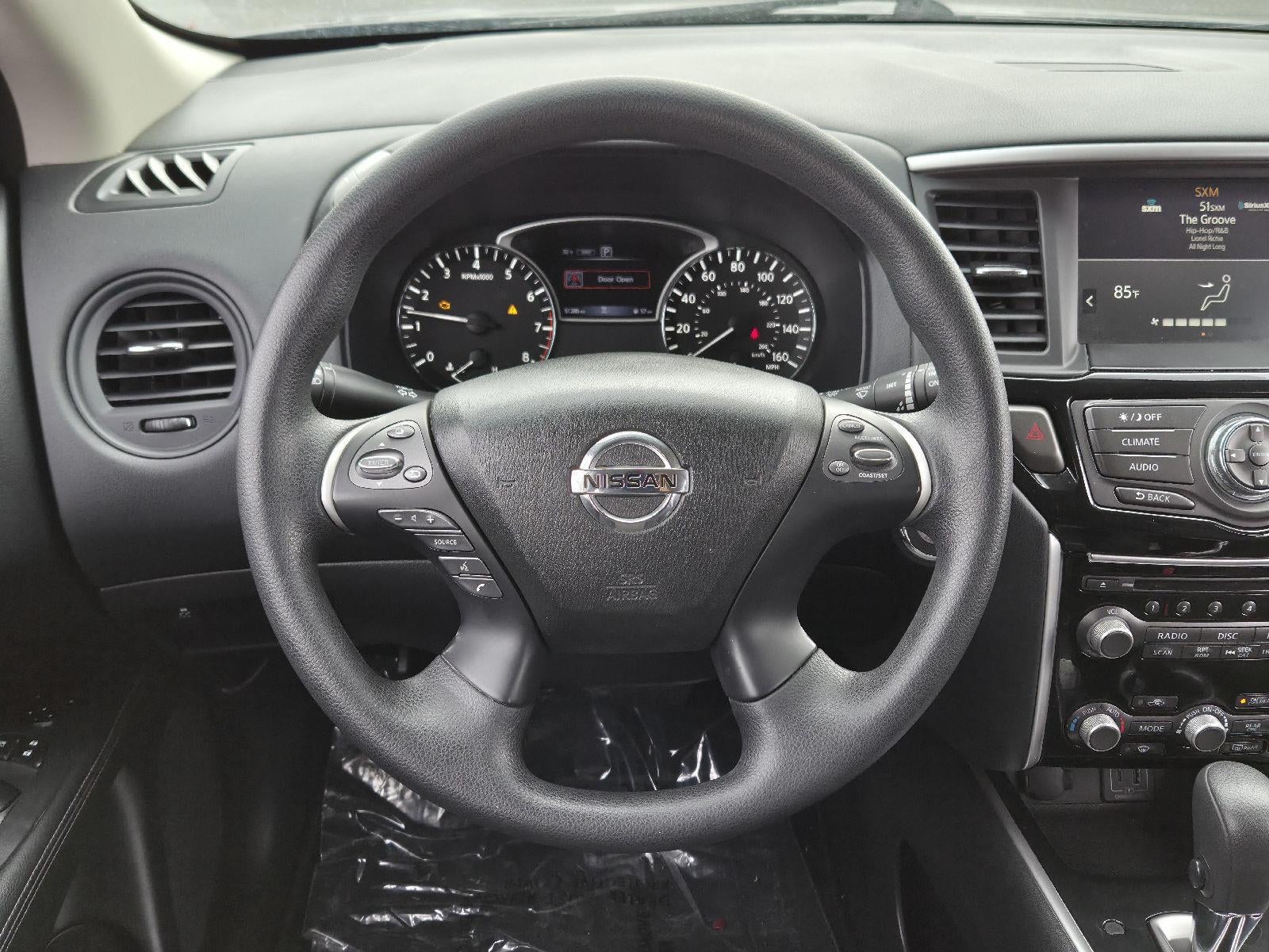 2020 Nissan Pathfinder S